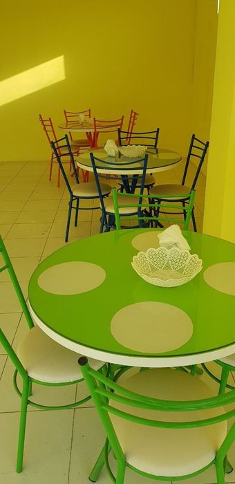 STOL STUL sotiladi temir mustahkam kargaz chiroyli dizayn rangba rang