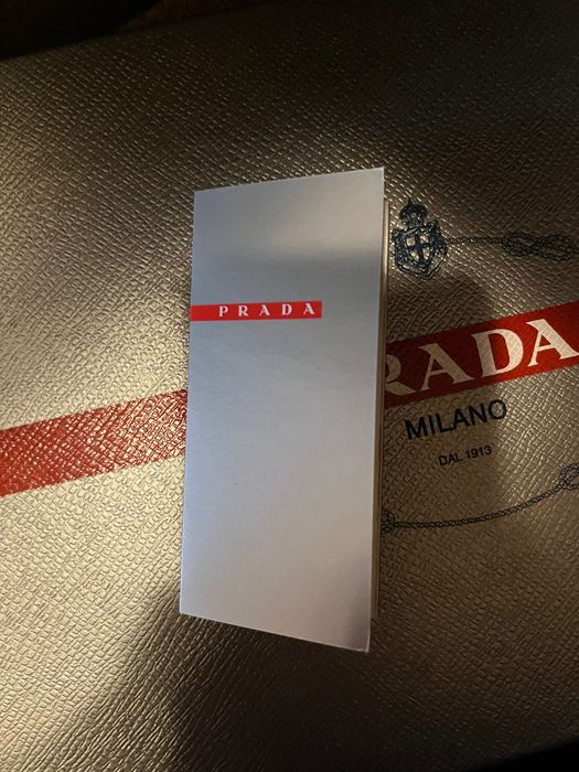 Мъжки обувки Prada