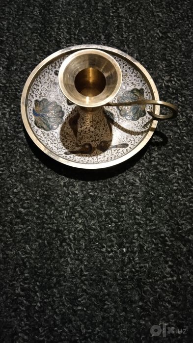 Подсвечник латунный.