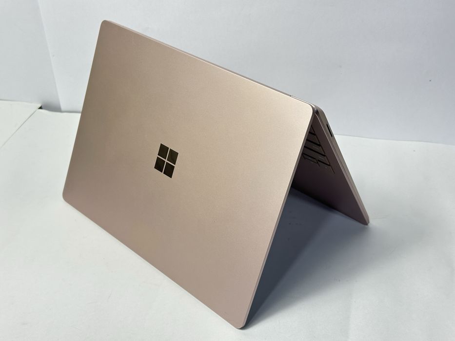 Microsoft Surface Laptop 4  Super narxda