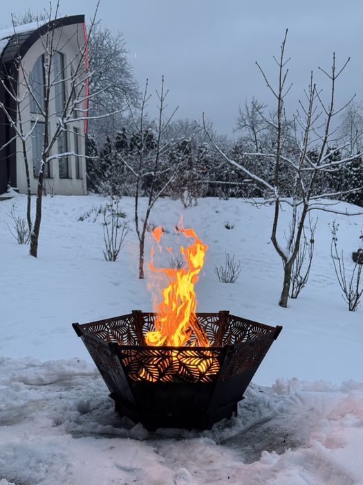 Focar exterior cu grill din otel 3 mm demontabil