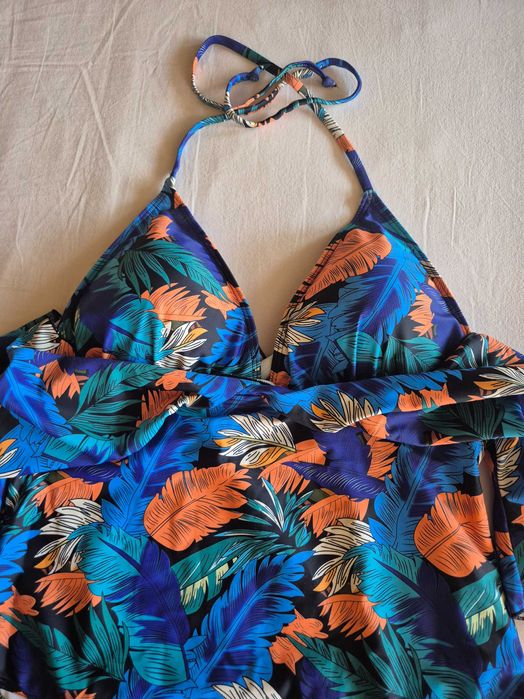 Бански от две части