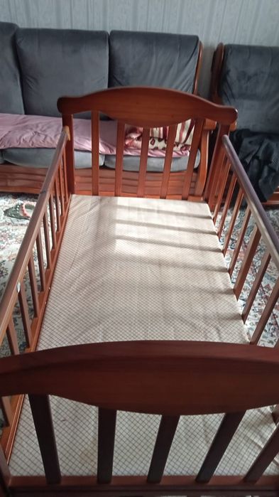 Детская кровать манеж..