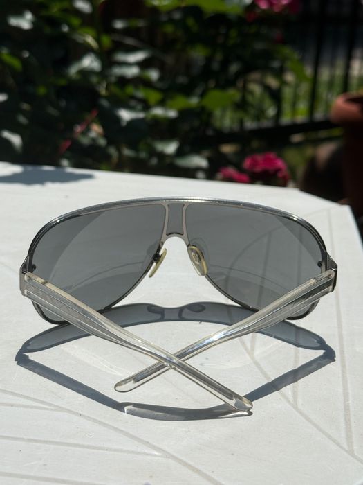 Дамски слънчеви очила Burberry – лукс, стил и оригиналност!