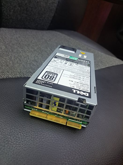 Продается БП (0Y26KX) для сервера Dell R740
