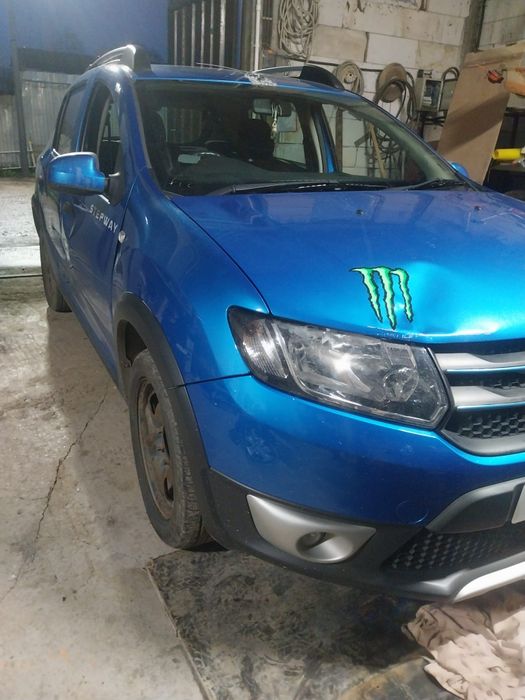 Dezmembrez Dacia Sandero an 2014 1.5dci 66KW 90CP