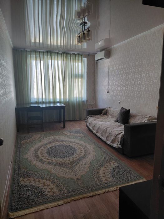 Продается 2 комнатная  квартира