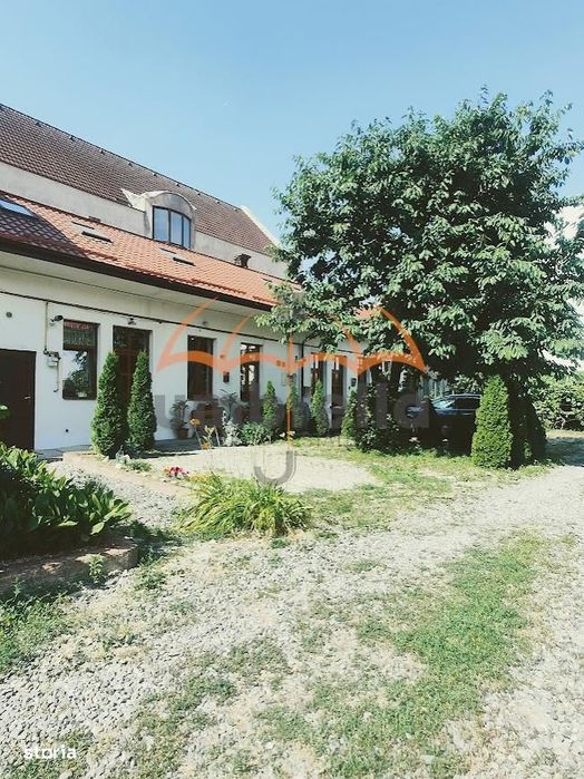 Apartament 3 camere  in casa  in centrul Clujului