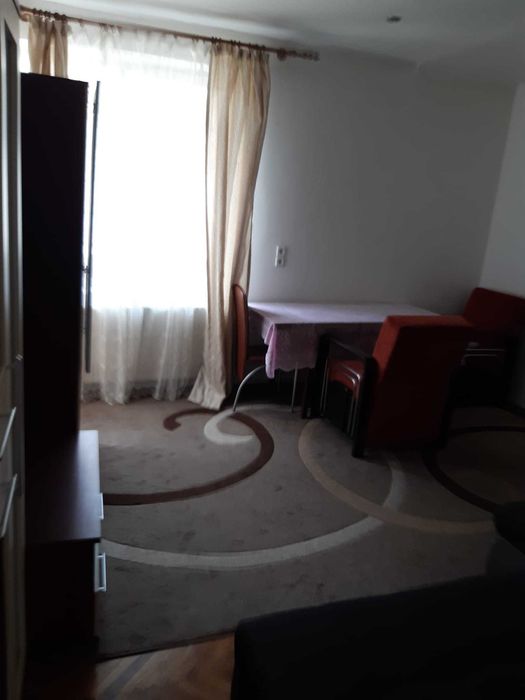 Apartament 1 cameră de închiriat – 35 m² | Strada Closca |