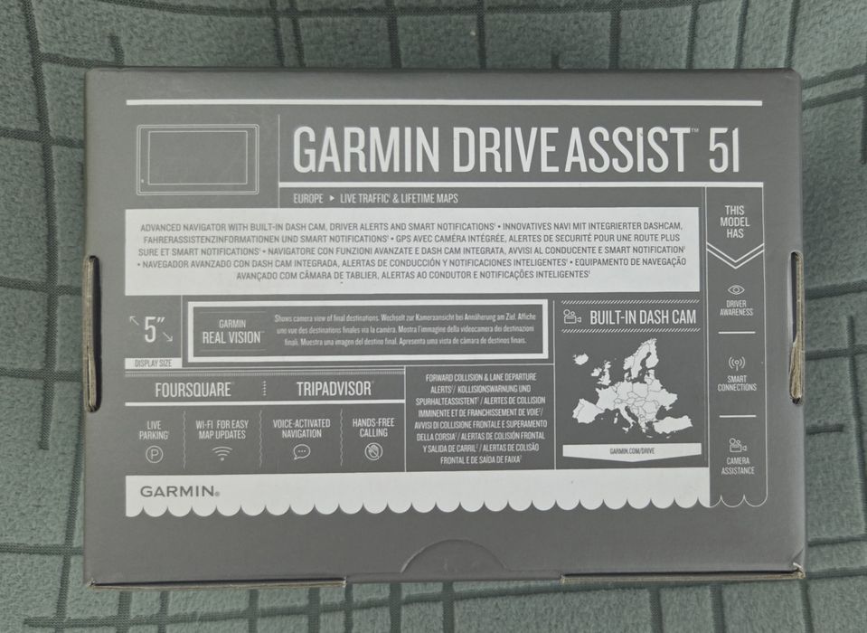 Garmin DriveAssist 51 LMT-S – GPS cu cameră integrată și servicii LIVE