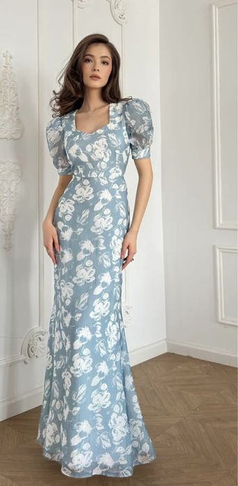 платье от бренда Bergamo.kzz