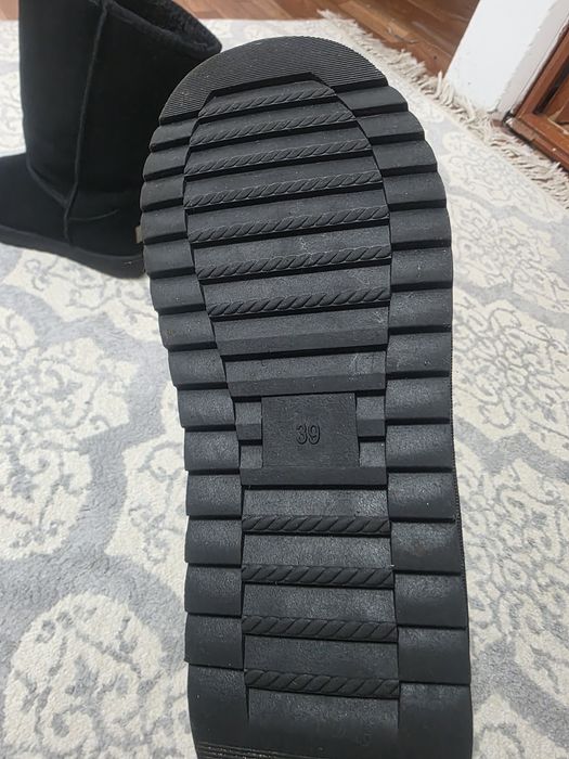 Женские угги 39 размер