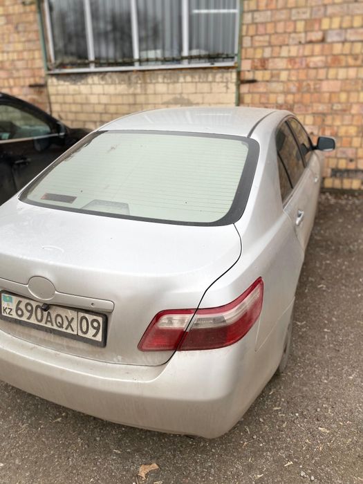 Продаю Камри 40.