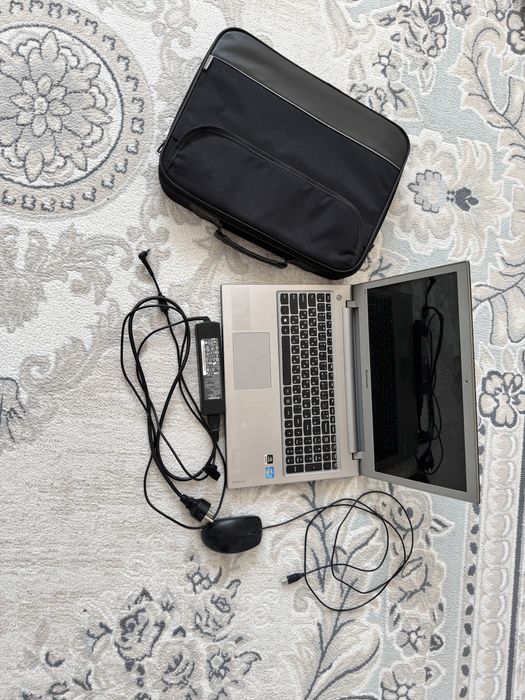 Ноутбук Lenovo ideapad