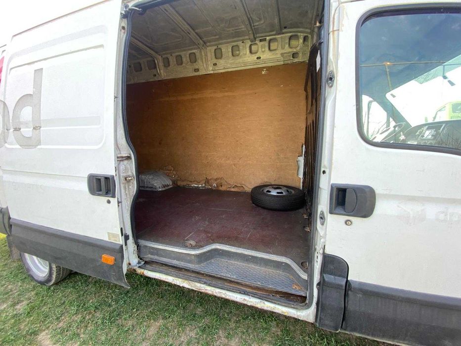 De vânzare Iveco Daily 35C18 – 3.0 HDI 180 CP