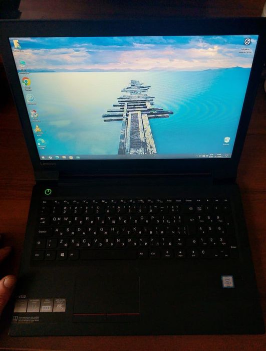 Продавам лаптоп Lenovo V310-15ISK