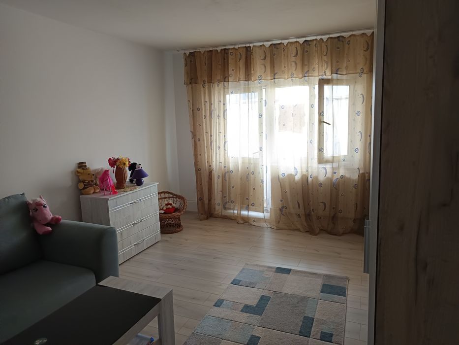Apartament 3 camere decomandat Victoriei