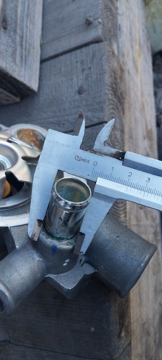 Продам Насос водяной (Помпа) ГАЗель дв. 409 евро 2
