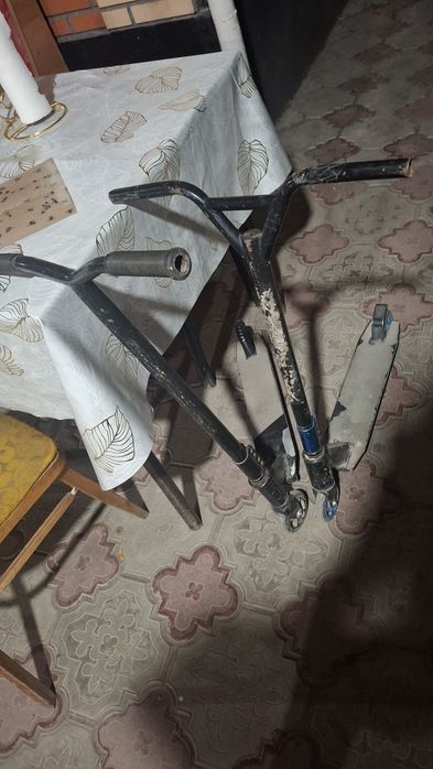 Продам эти 2 самаката