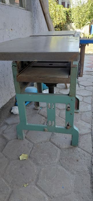 Продам стол для циркулярки