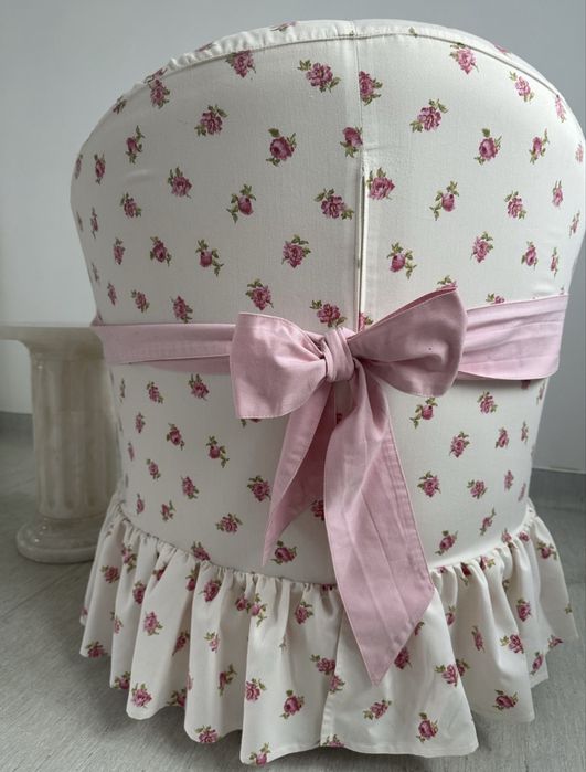 Vand fotoliu Italia de calitate superioara folosit f putin