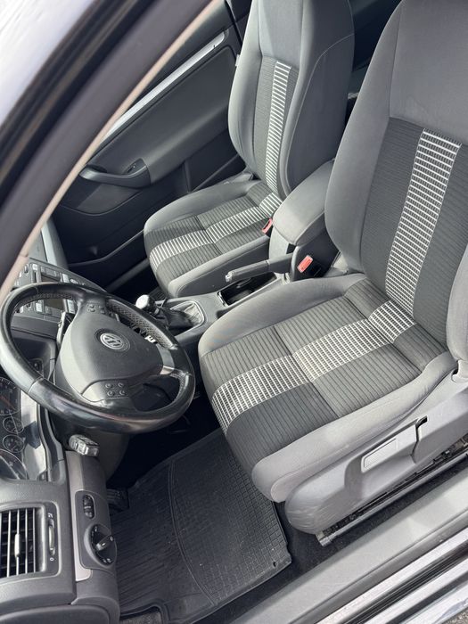 golf 5  1,4 TSI fabr 2008 inmatriculat RO stare pefecta
