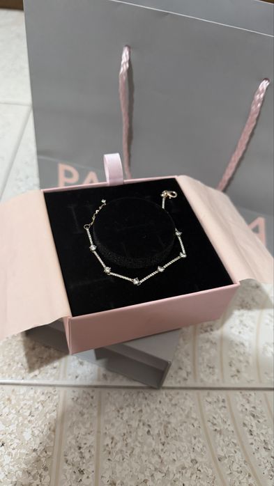 Pandora гривна уверени стъпки