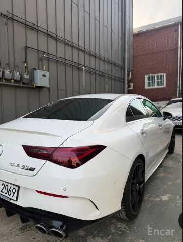 Mercedes-Benz CLA45s