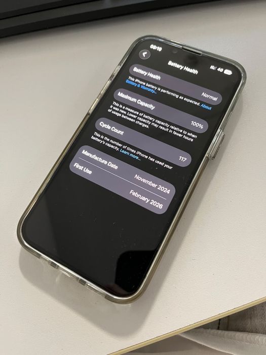 iPhone 16e 128GB Alb - impecabil