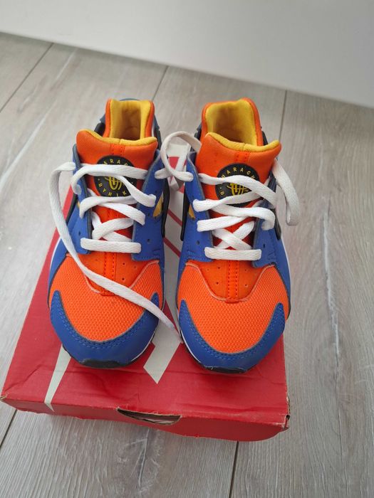 NIKE детски Спортни обувки HUARACHE RUN