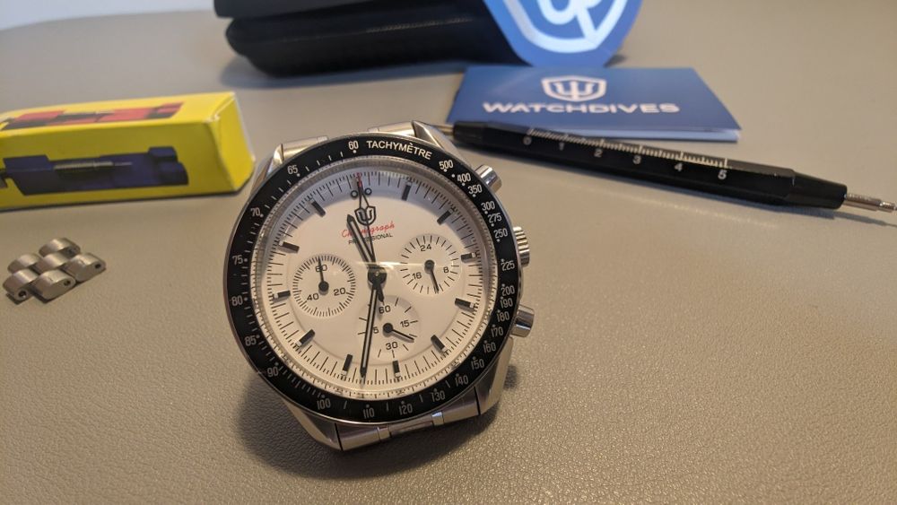 Moonswatch alternative