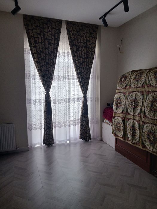 Hovli sotiladi uy ozimniki evro dom