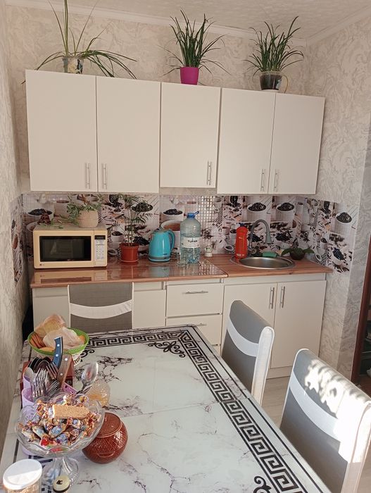 продам 2 комн квартиру