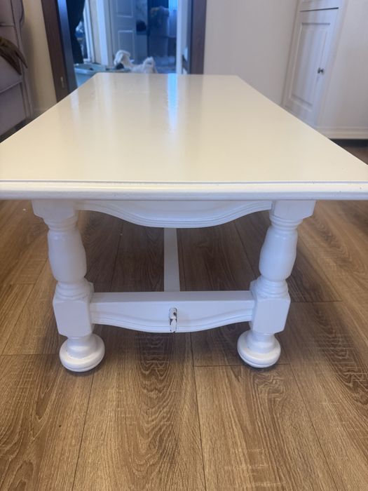 Vand masuta cafea alba