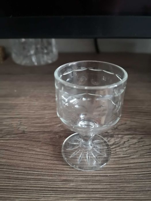 Хрустальные рюмочки для крепких напитков времен ссср