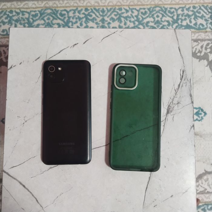 Продам телефон Самсунг