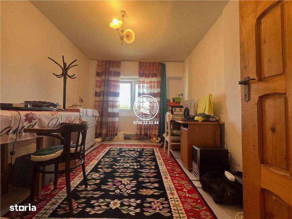 Apartament decomandat cu 4 camere, 2 băi și 2 balcoane