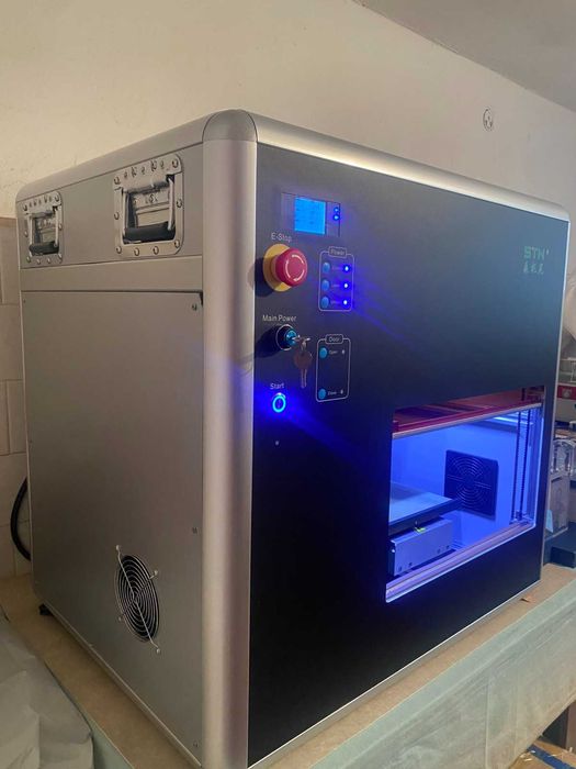 ПРОДАВАМ Професионална машина STN за 3D и 2D лазерно гравиране