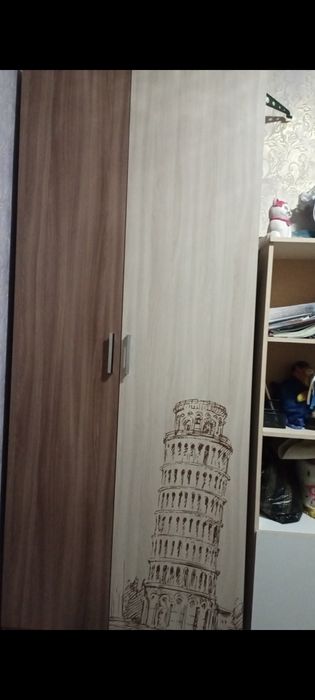 Продам шкаф вещевой подойдёт для подростка
