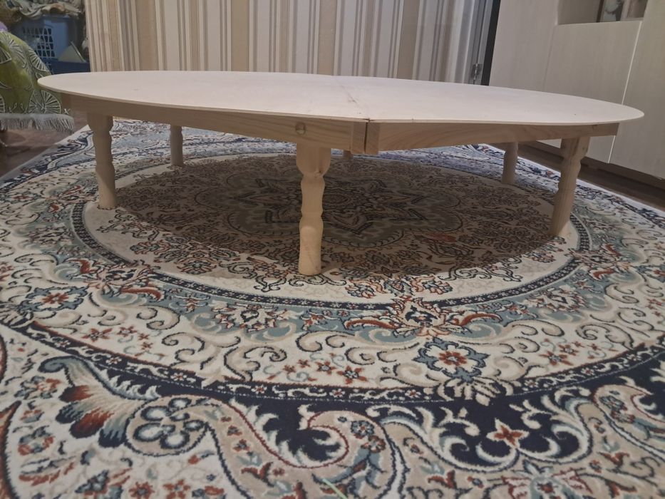 Круглый стол квадратный стол Продам