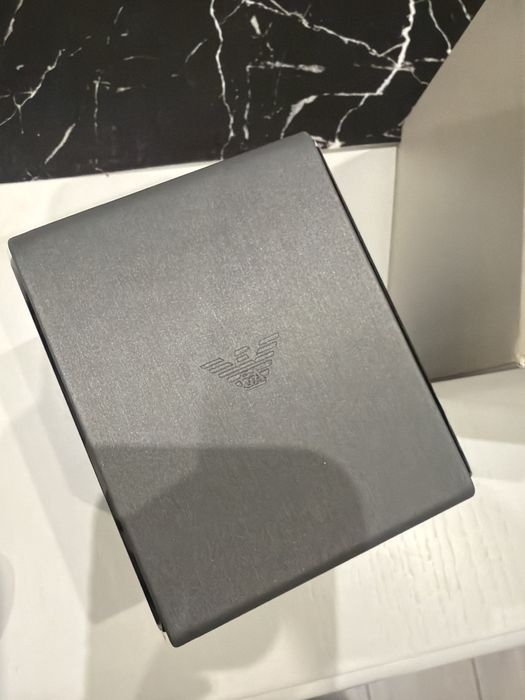 Бял дамски часовник Emporio Armani AR5920