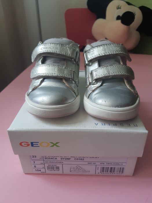 Vand Geox 23 si 24, Hokide