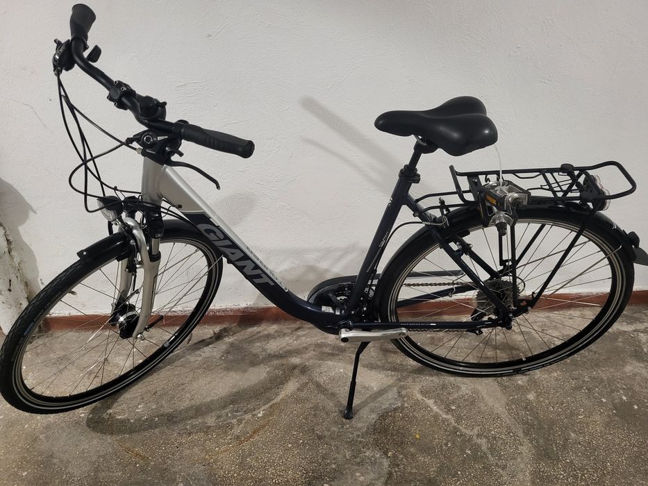 Bicicleta dama Giant Tourer RS,roti pe 28 inch
