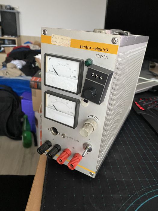 Sursa alimentare laborator