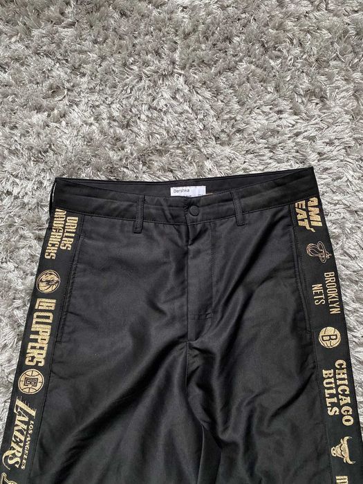 pantaloni sport bershka nba
