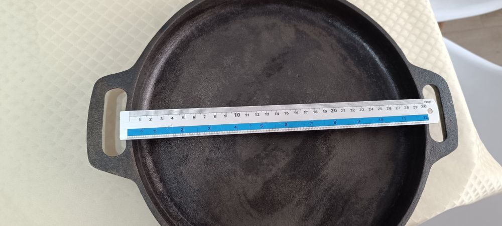 Сковорода чугунная