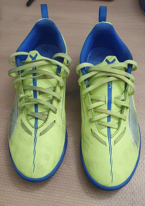 Adidasi PUMA Ultra fotbal sintetic
