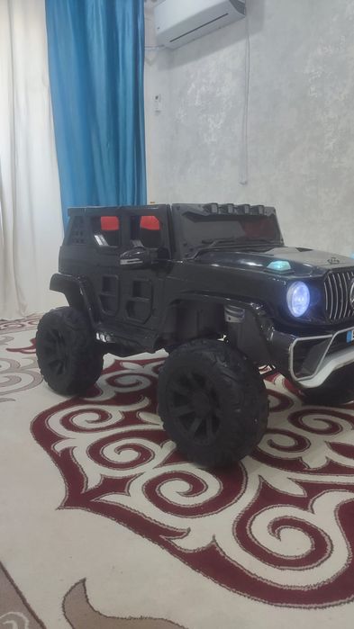 Игрушние машина для детеи