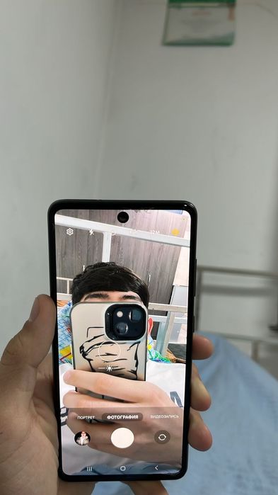 Самсунг а51 хороши состайение