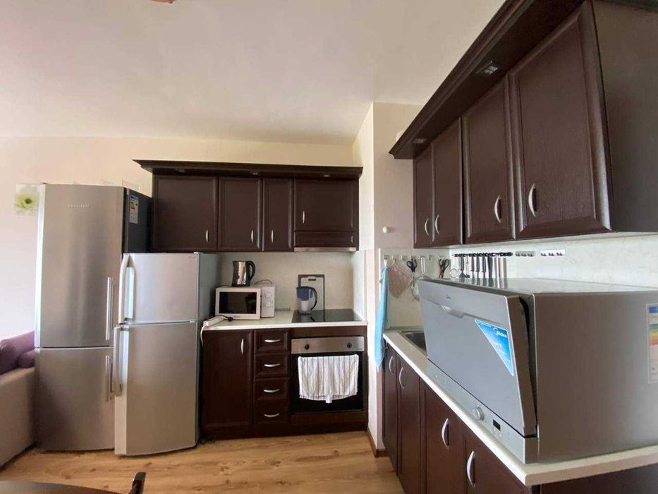 Продава се Тристаен апартамент в Обзор - 100 кв.м за 919 €/кв.м - Снимка #3